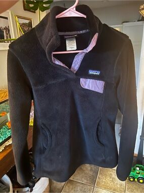 Patagonia Black Fleece Pullover with Light Purple Trim